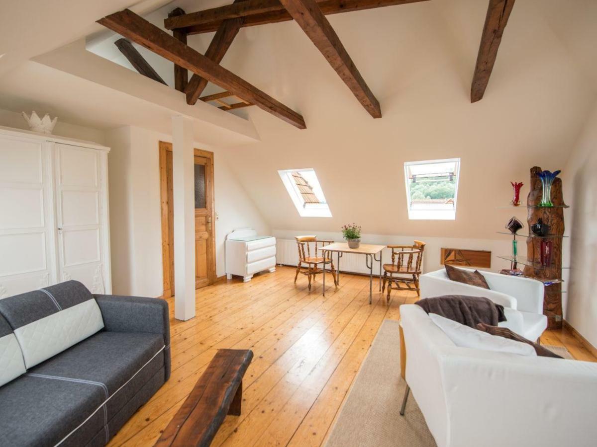 Kanalvilla - Urlaub Am Nord-Ostseekanal - Zwei Ferienwohnungen Im Angebot- Eine Im Dachgeschoss Und Eine Wohnung Mit Garten Sehestedt  Luaran gambar