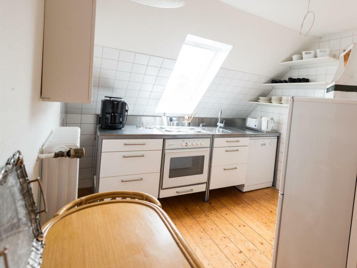 Kanalvilla - Urlaub Am Nord-Ostseekanal - Zwei Ferienwohnungen Im Angebot- Eine Im Dachgeschoss Und Eine Wohnung Mit Garten Sehestedt  Luaran gambar